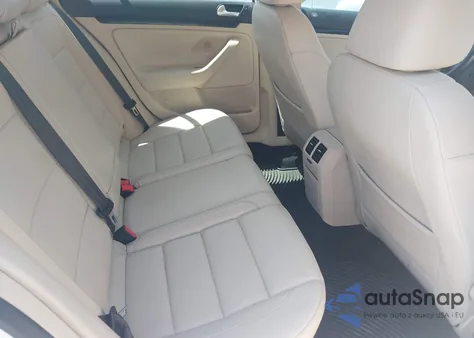 2014 Volkswagen Jetta Sportwagen 2.0L Tdi from USA, damaged, VIN 3VWPL7AJ0EM618720